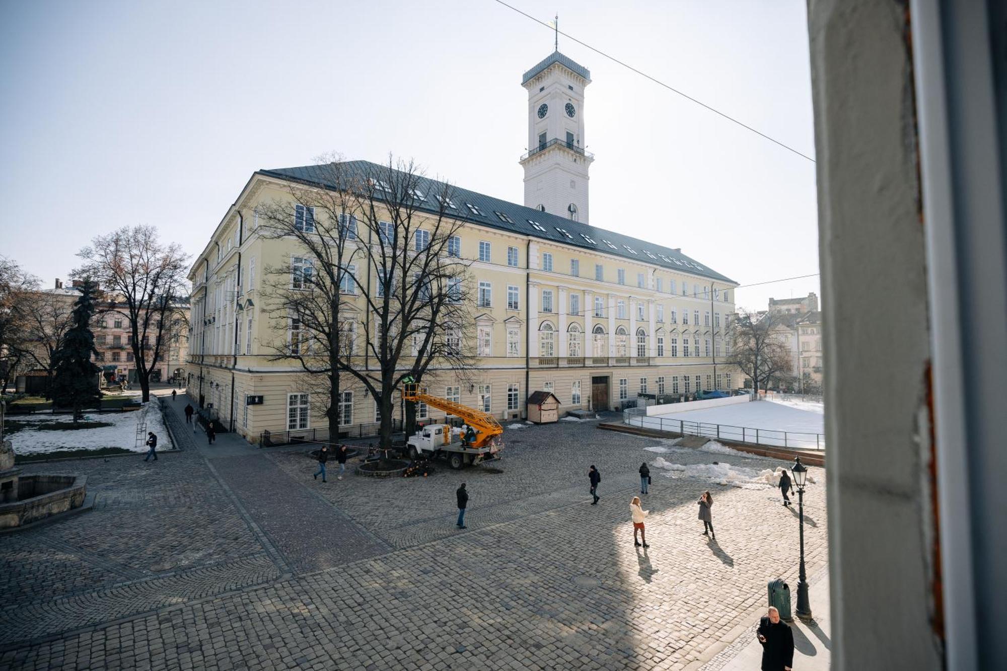 View On Rynok Square Apartments Lviv Kültér fotó